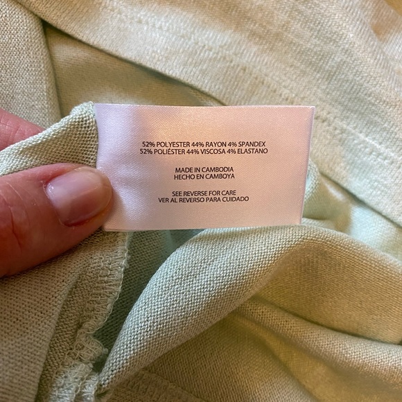 NWT Orvis Women's Short Sleeve V-Neck Tunic Knit Top Light Green - Picture 4 of 4